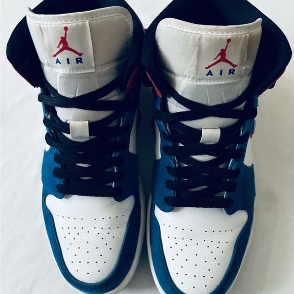 Nike Air Jordan 1 Mid Multicolored Swoosh Men’s Size 8-5” - Picture 3 of 7